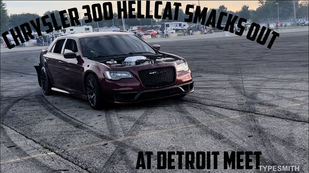 Hellcat 300 Chrysler smacks out at Detroit meet - YouTube