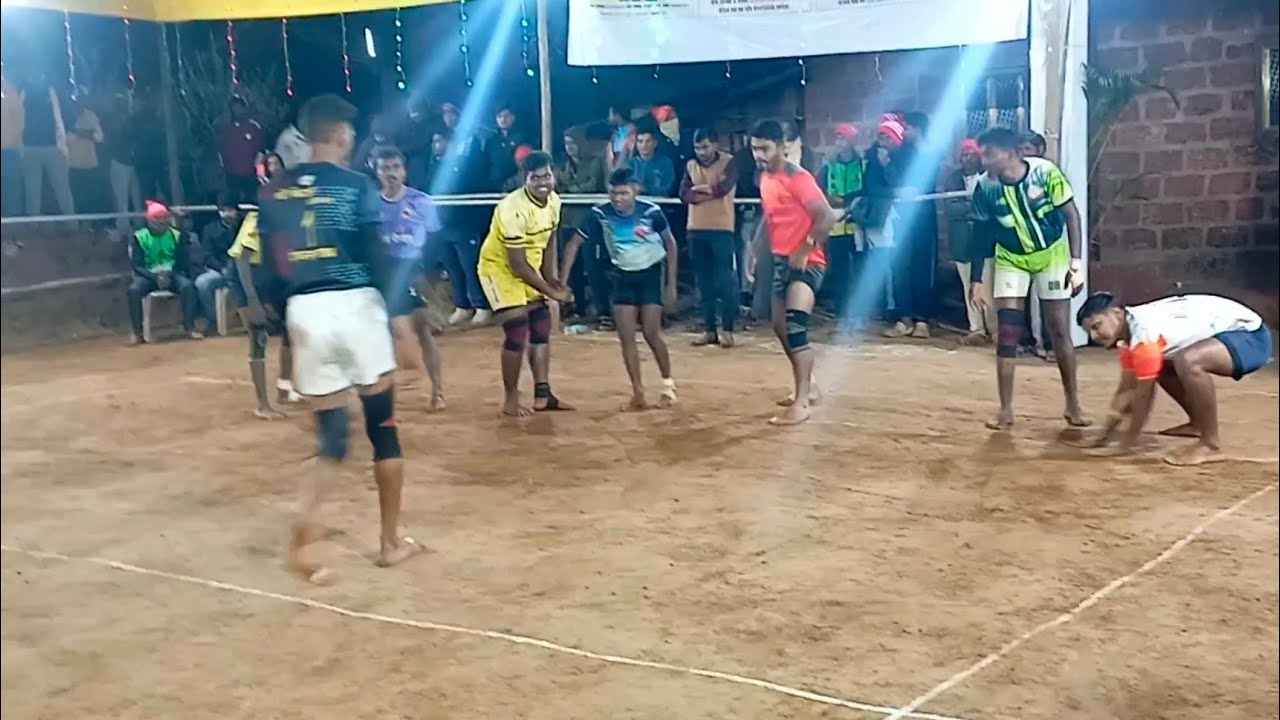 सेमिफायनल   सोळजाई पर्शरामवाडी ❌ वजीर प्रेमी  कोळंबे वरची भरणकरवाडी आयेजित भव्य कबड्डी स्पर्धा 2025 