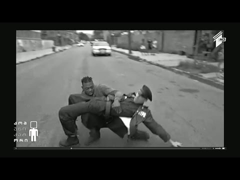 ცეკვით გამოხატული პროტესტი პოლიციელთა ძალადობის წინააღმდეგ