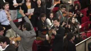 Video thumbnail of "Coro de la Juventud canta "Feliz con Cristo" y "Digno es el Señor""