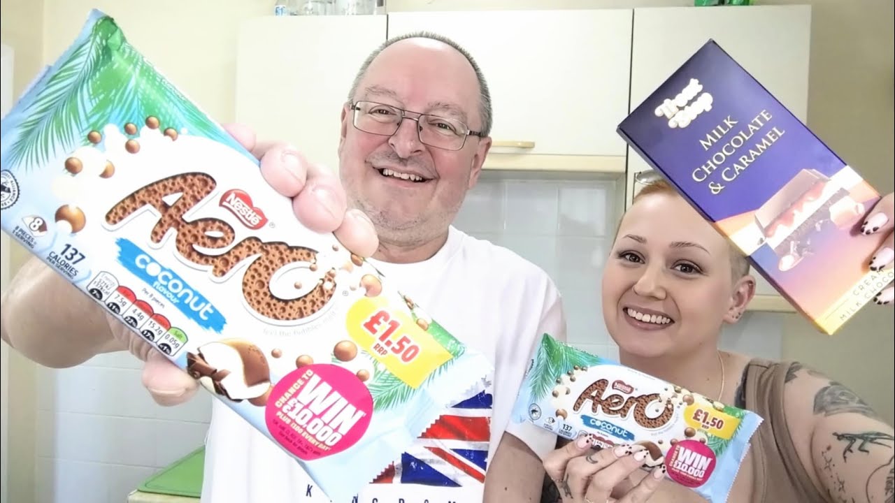 *NEW* Aero Coconut And Treat Stop Caramel Chocolate Bars ~ Food Review With Roxy