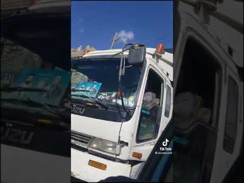 امهر مطرق هون في اليمن يعزف النشيد الوطني بالهون