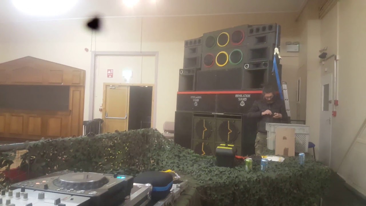 Revelation tuning..Imitri bombz on the Soundsystem