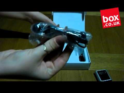 Unboxing a Philips GoGear RaGa 4GB MP3 Player