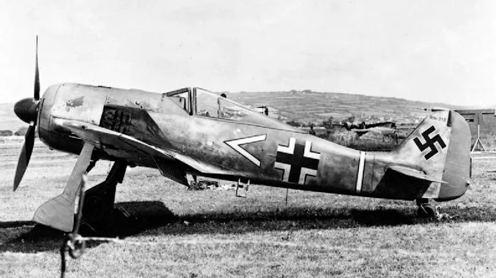 How One Engineer's Ridiculous Design Made P-47s Climb 40,000 Feet While Fw-190s Stalled At 30,000