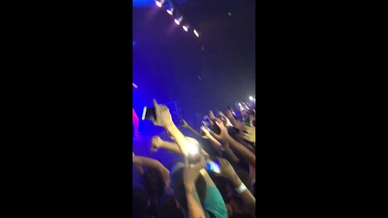 we t dubai baby broke live malaga youtube we t dubai baby broke live malaga youtube