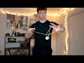 4 minutes of yoyo tricks synced to music