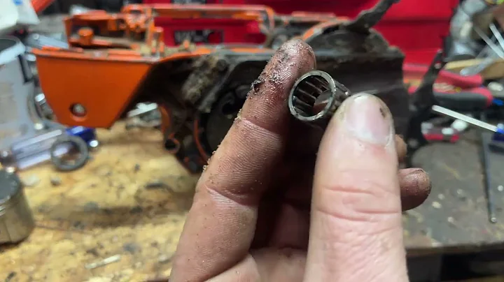 Husqvarna 390XP | Crankshaft Removal