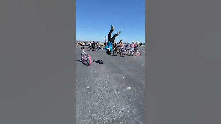 Wildest 10 SECONDS OF HIS LIFE 🤯#cycling