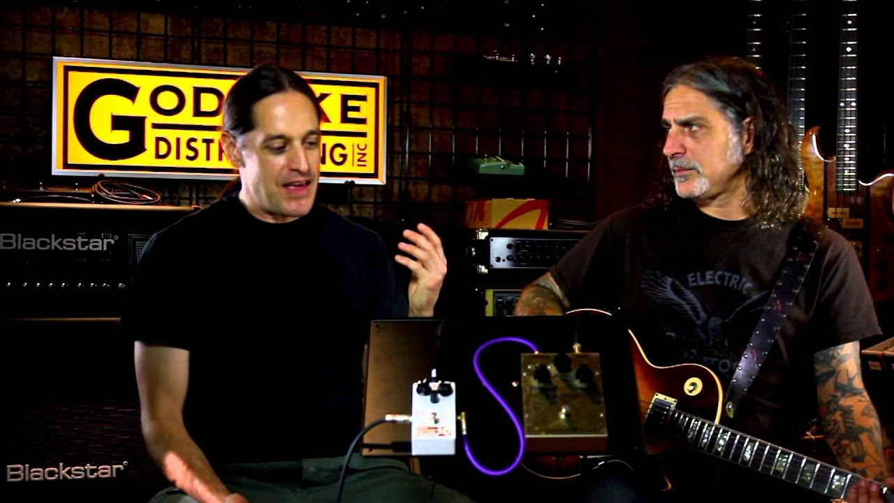 TONE TALK 7d - Maxon Earth Vs. 70's Big Muff Pedal - Guest Phil