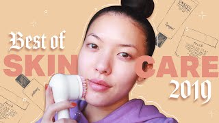Best of 2019 | Skincare | soothingsista
Subscribe Here ►► http://bit.ly/2gPLAzR
Instagram ⇨ https://www.instagram.com/soothingsista
Facebook ⇨ https://www.facebook.com/soothingsista
Twitter ⇨ https://twitter.com/sistasoothing
Snapchat ⇨ sistasoothing
OLEHENRIKSEN The Clean Truth Foaming Cleanser | http://bit.ly/301lnWt
Clarisonic Skincare Mia Smart Anti-Aging and Cleansing Skincare Device | http://bit.ly/2saMSAm
OLEHENRIKSEN Glow2OH Dark Spot Toner | http://bit.ly/37teteW
Dr. Jart+ Cicapair Tiger Grass Cream | http://bit.ly/2FkW9bQ
Origins Clear Improvement Pore Clearing Moisturizer | http://bit.ly/35k0g2E
La Mer Crème de la Mer Moisturizer | http://bit.ly/35lXPMP
Supergoop! Unseen Sunscreen Broad Spectrum SPF 40 | http://bit.ly/2FlsbES
Rael Acne Healing Patch | https://amzn.to/2sOfuQb
Bobbi Brown Extra Eye Repair Cream | http://bit.ly/2toYbVU
Drunk Elephant A-Passioni Retinol Cream | http://bit.ly/2SS7LLq
Laneige Lip Sleeping Mask | http://bit.ly/2CxP7yZ
Fresh Umbrian Clay Purifying Mask | http://bit.ly/2FftXY3
Fresh Rose Face Mask | http://bit.ly/2SQ4ZX3
Sol de Janiero Brazilian Bum Bum Cream | http://bit.ly/2u9x15x
Cop My Gear ⇨
Canon EOS 6D Mark II DSLR Camera | http://amzn.to/2vBsANK
Canon EF 24-105mm f/4L IS II USM Lens | http://amzn.to/2hYP4oI
Canon EF 40mm f/2.8 STM Lens | http://amzn.to/2wSk796
Vanguard Alta Pro 263AB 100 Aluminum Tripod | http://amzn.to/2wI6fhs
Diva Ring Light Super Nova 18” | http://amzn.to/2fEYmoZ
StudioPro 3200 Watt Double 24”x36” Softbox | http://amzn.to/2w4PO1m
Video edited by Stephanie Villa
Graphics by Jean Pongsai | https://jeanpongsai.com/
FTC: This video is not sponsored! Best of 2019 | Skincare | soothingsista