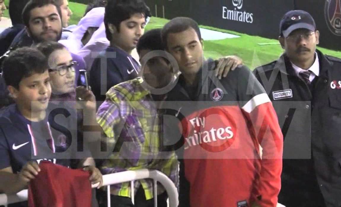 Lucas Moura, Zlatan Ibrahimovic, Jeremy Menez, Thiago Silva, Kevin Gameiro with fans in Quatar