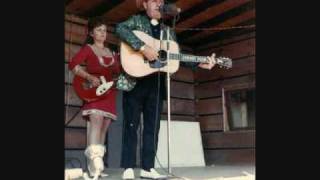 Ralph Stanley &  Jimmy Martin -Little Maggie chords