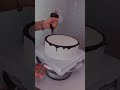 تزيين التورت والجاتوه طريقه تزيين الكيك بالكريمه البيضاء و صنع الورد بالكريمه للمبتدئين 7 