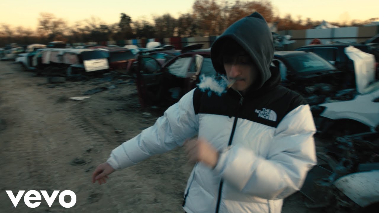 LIL GAZ - SMOKE MYSELF TO BED (Official Music Video)