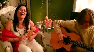 Fabrizio Pieraccini &amp; Stefania Rizzo perform Jingle Bell Rock