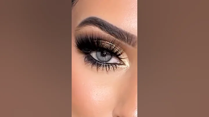 How to Create Golden Black Eye Makeup - Tutorial