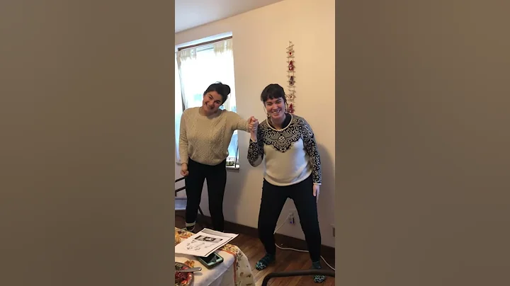 Americans singing Liten Tomten Tittar Ut