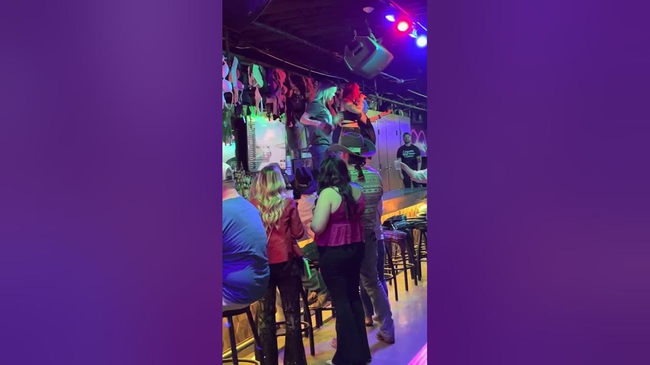 Coyote Ugly, Nashville, TN - YouTube