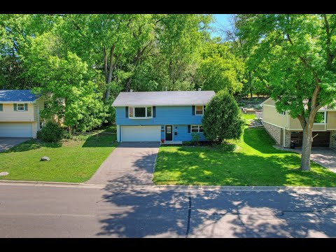 2460 Kewanee Way, Golden Valley, MN home video tour