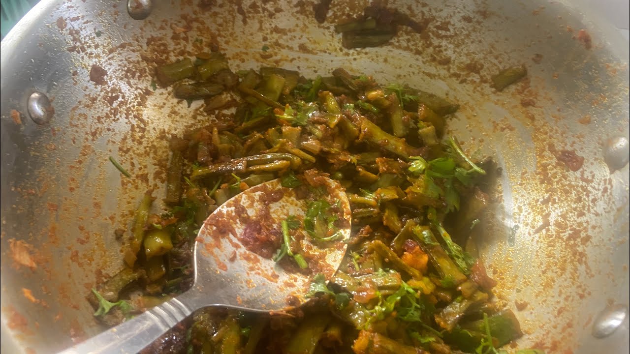 Sunday morning ￼ ఆదివారం వెజ్ కష్టాలు🫩😨