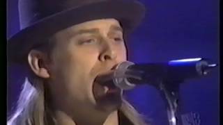 Kid Rock - Cowboy (Live at WB Radio Music Awards 1999)