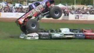 Traktor 4x4  MONSTER JUMPING screenshot 1