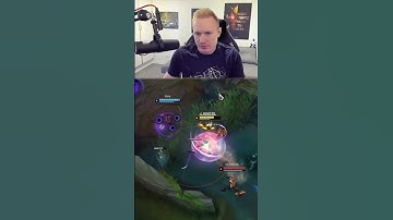 Shaco one-tricks are too good at mindgames 💀