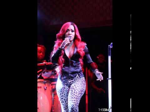 Queen V S O P ft K Michelle