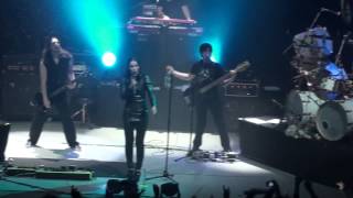 Tarja Turunen - 06.I Walk Alone (Kiev,Ukraine 2010)