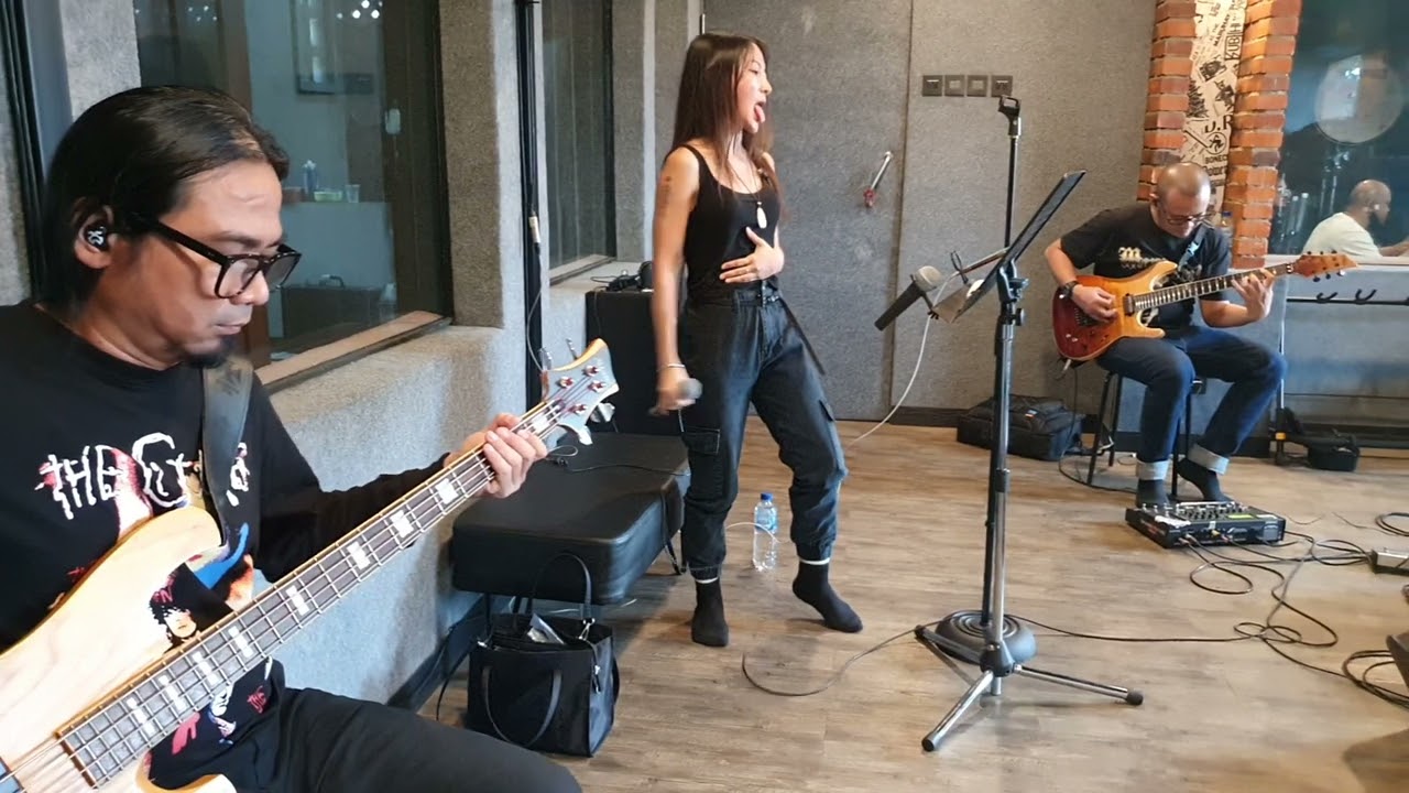 BURGERKILL REHEARSAL WITH ASTERISKA.. AN ELEGY & TIGA TITIK HITAM.