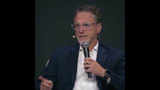 Why Chainlink is Key to Solving Blockchain Interoperability | Dan Doney of DTCC at SmartCon 2025