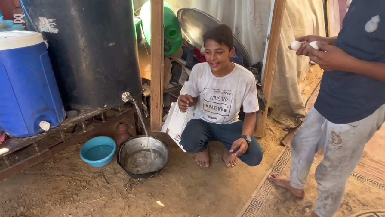 واخيراً الحمدلله اليوم تم وصول عدد مشتركين قناتي الى 300 الف مشترك 🥰🥰 وعقبال المليون مشترك يارب😍😍