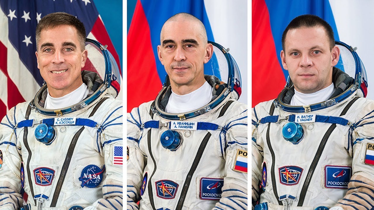 RETORNO DOS ASTRONAUTAS DA EXPEDIÇÃO-63 PARA A TERRA | AO VIVO - YouTube