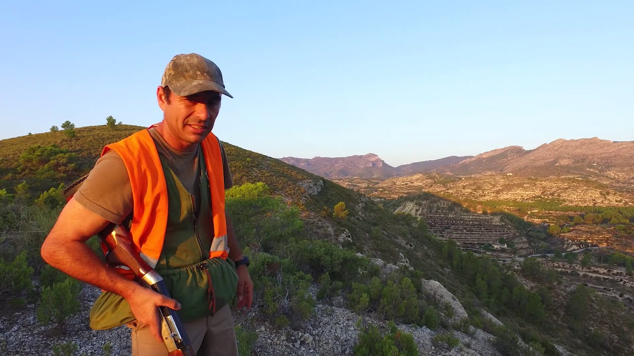 El reportaje documental de la caza en Sierra-Bernia, Alicante, España
