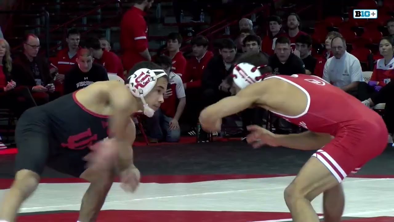 125 LBS: Indiana's Jacob Moran vs. Wisconsin's Nicolar Rivera | Big Ten Wrestling | 02/07/2026
