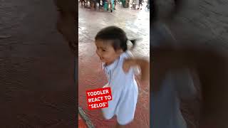 Toddler react to&quot;Selos song&quot;# shorts#dance
