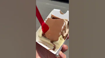 You Ve Never Seen Such A Crazy Kunafe With Ice Cream Too 