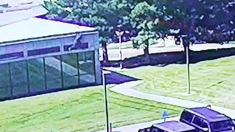 New video shows suspect climbing down building after Charlie Kirk shooting | Full Press Conference