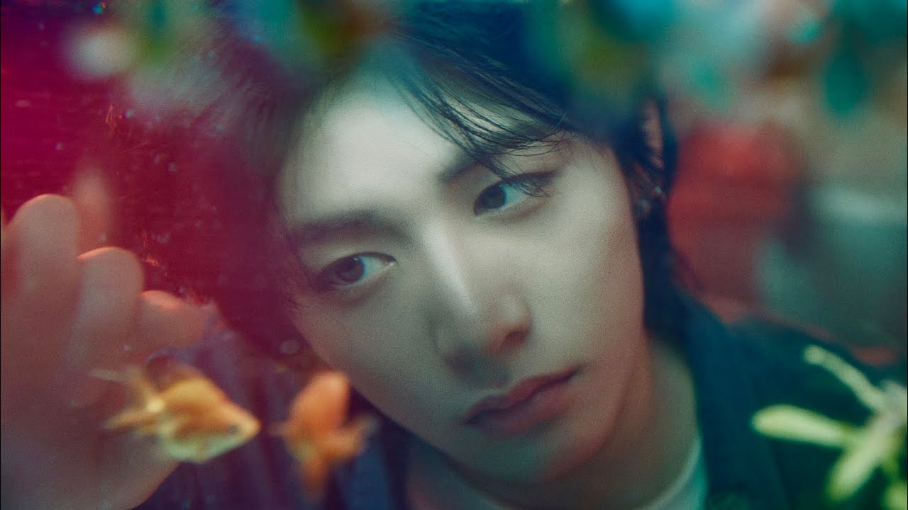 눈을 감아야만 널 볼 수 있어