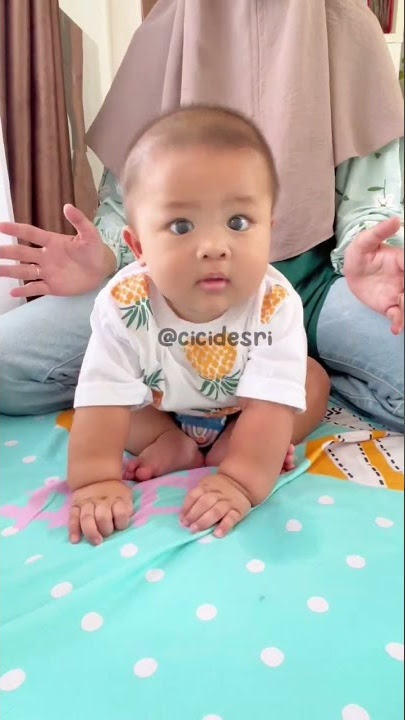 Stimulasi Duduk Bayi 5 Bulan. Ngajarin #bayiduduk