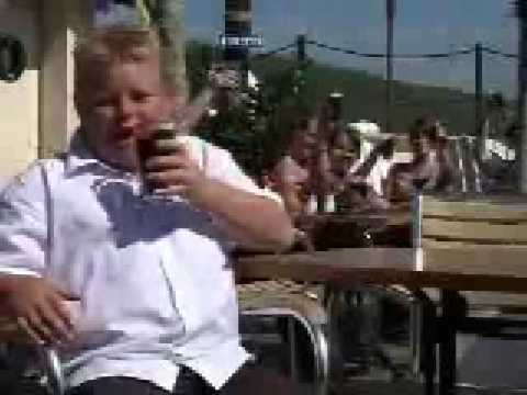 Zangerbob - Ik drink graag een bier met henkie