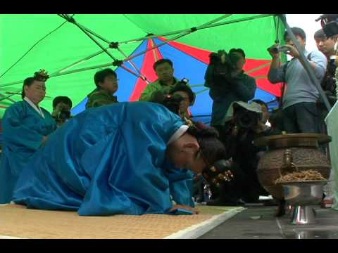 김만덕을 기리는 제사(Ritual for Kim Mandeok)