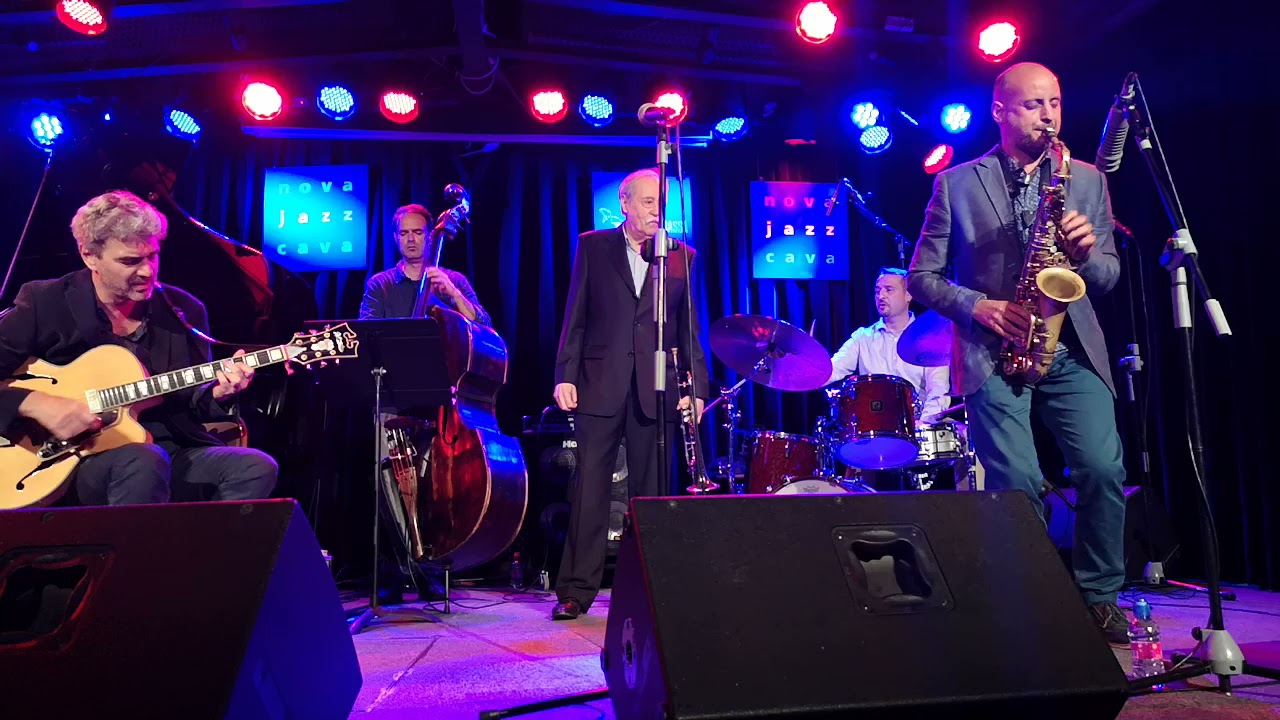 "Bésame mucho", Broken Quartet meets Josep Mª Farràs & Ariel Vigo - Nova Jazz Cava.