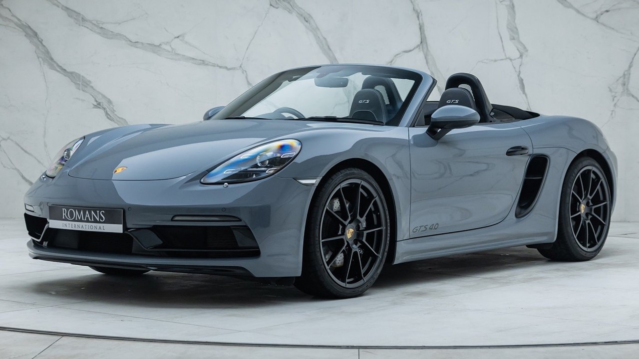 2023 Porsche 718 Boxster GTS PDK - Arctic Grey - Walkaround & Start-Up