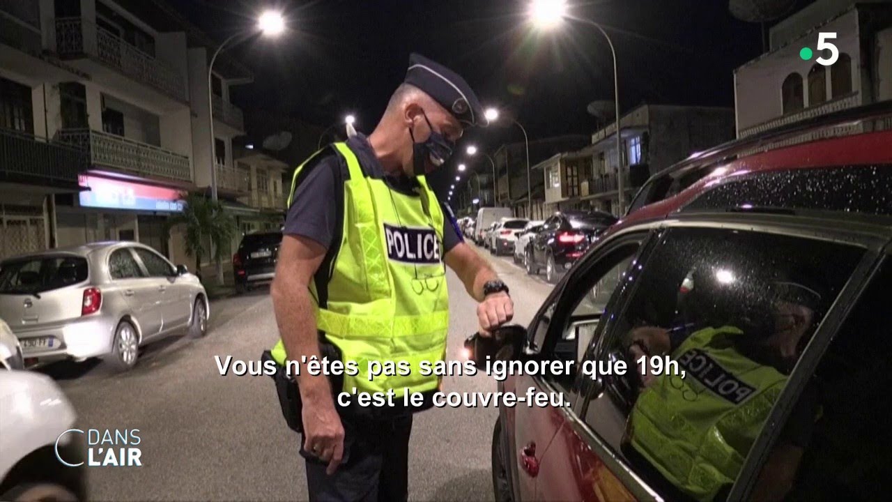 Couvre-feu, confinement... qu'est-ce qui nous attend ? - Reportage #cdanslair 13.10.2020