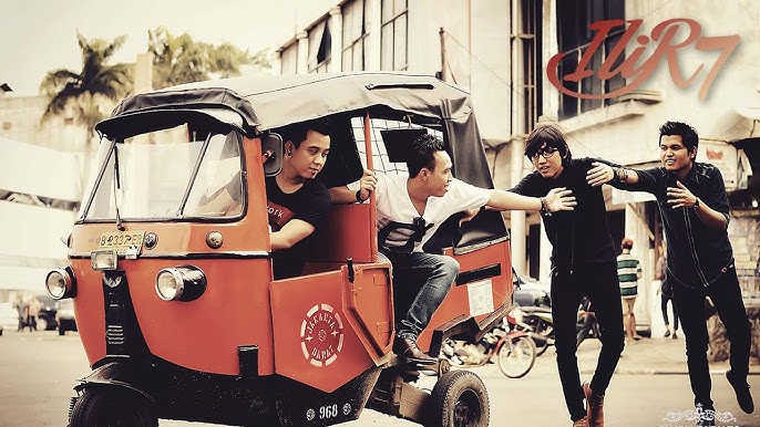 Onam va dadam porno Katta kokrak bayrami