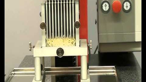 Texture analysis of noodles with Zwick materials testing machine