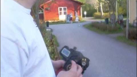 Associated RC18B2 clip/pics