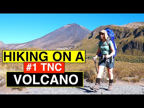 Volcano Hike, Tongariro Northern Circuit, NZ Great Walks ⛺🌋